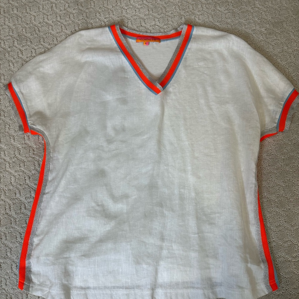 Vilagallo White V-Neck Tee with Neon Orange Trim